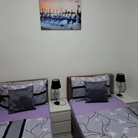 Marijamagdalena * Gračac